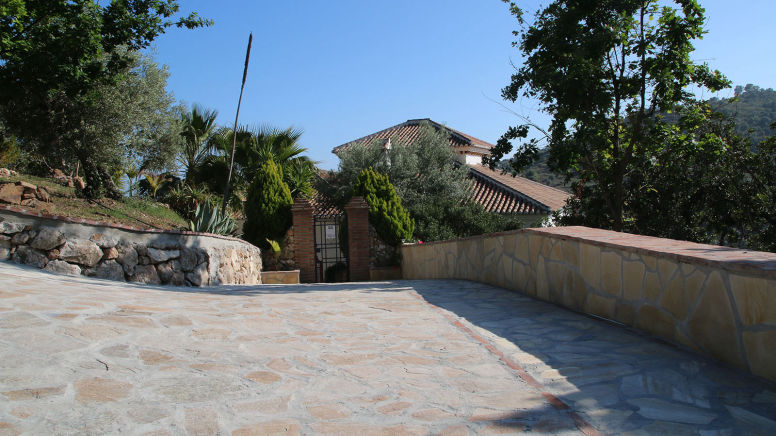 Owner direct holiday rentals in Competa, Andalusia, Costa del Sol, Spain