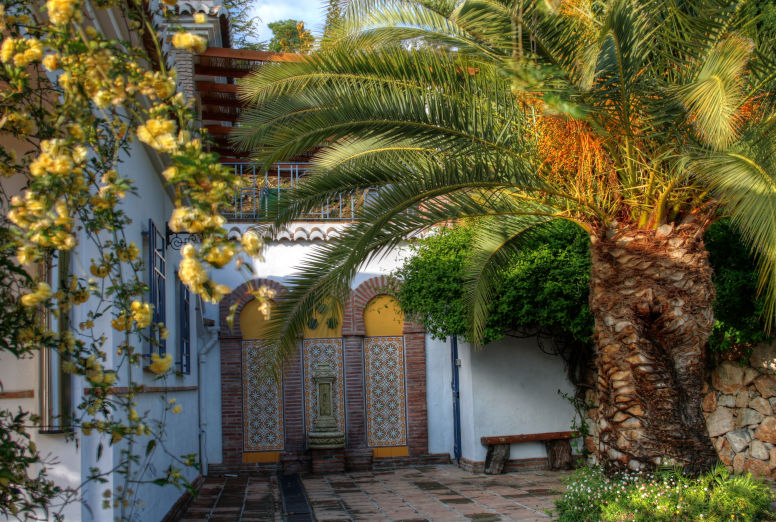 Owner direct holiday rentals in Competa, Andalusia, Costa del Sol, Spain